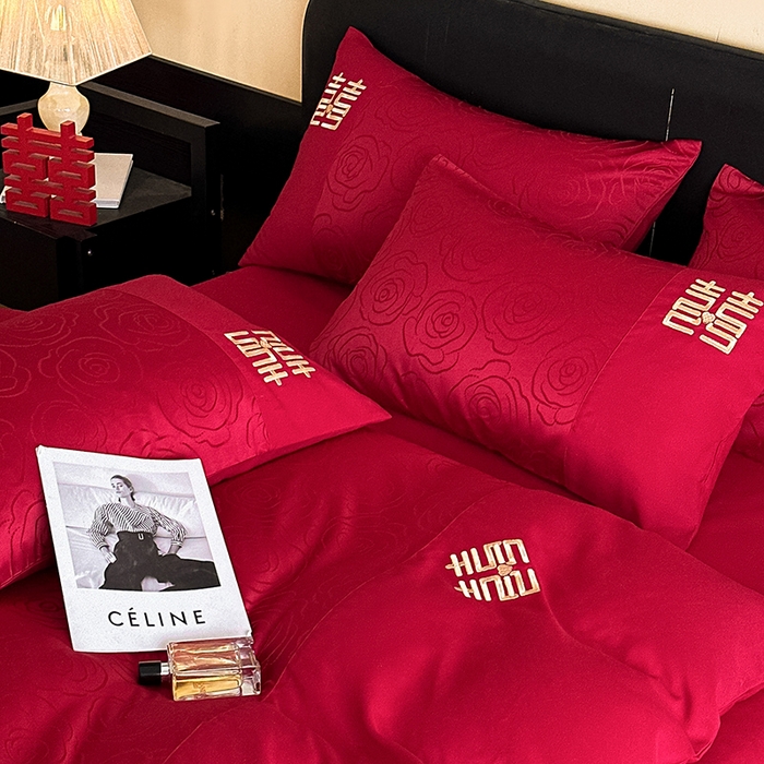 91家纺网 家纺一手货源 找家纺 （总）置顶家纺 2025新款亲肤提花玫瑰婚庆四件套