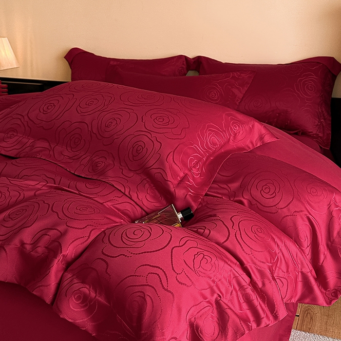 91家纺网 家纺一手货源 找家纺 置顶家纺 2025新款亲肤提花玫瑰婚庆四件套 玫瑰予你-酒红