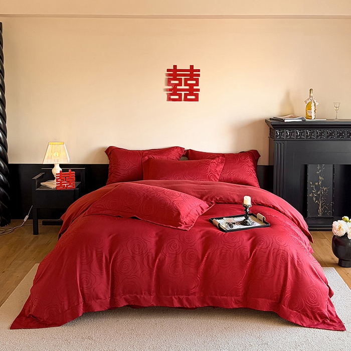 91家纺网 家纺一手货源 找家纺 置顶家纺 2025新款亲肤提花玫瑰婚庆四件套 玫瑰予你-安可拉红