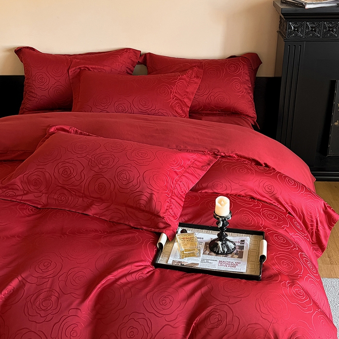 91家纺网 家纺一手货源 找家纺 置顶家纺 2025新款亲肤提花玫瑰婚庆四件套 玫瑰予你-安可拉红