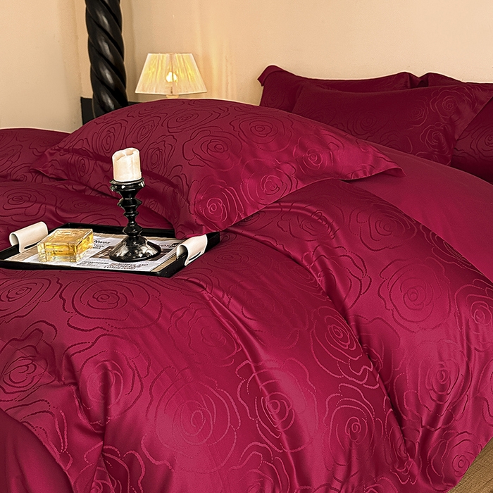 91家纺网 家纺一手货源 找家纺 置顶家纺 2025新款亲肤提花玫瑰婚庆四件套 玫瑰予你-大红