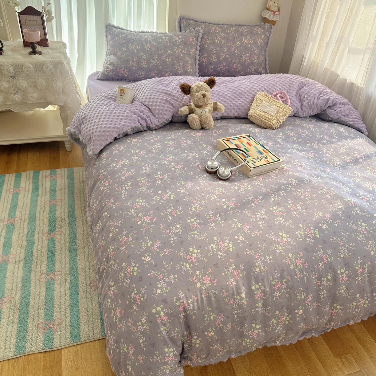 91家纺网 家纺一手货源 找家纺 Sweet dreams甜梦 2025新款双层纱豆豆绒棉加绒四件套 花梦时