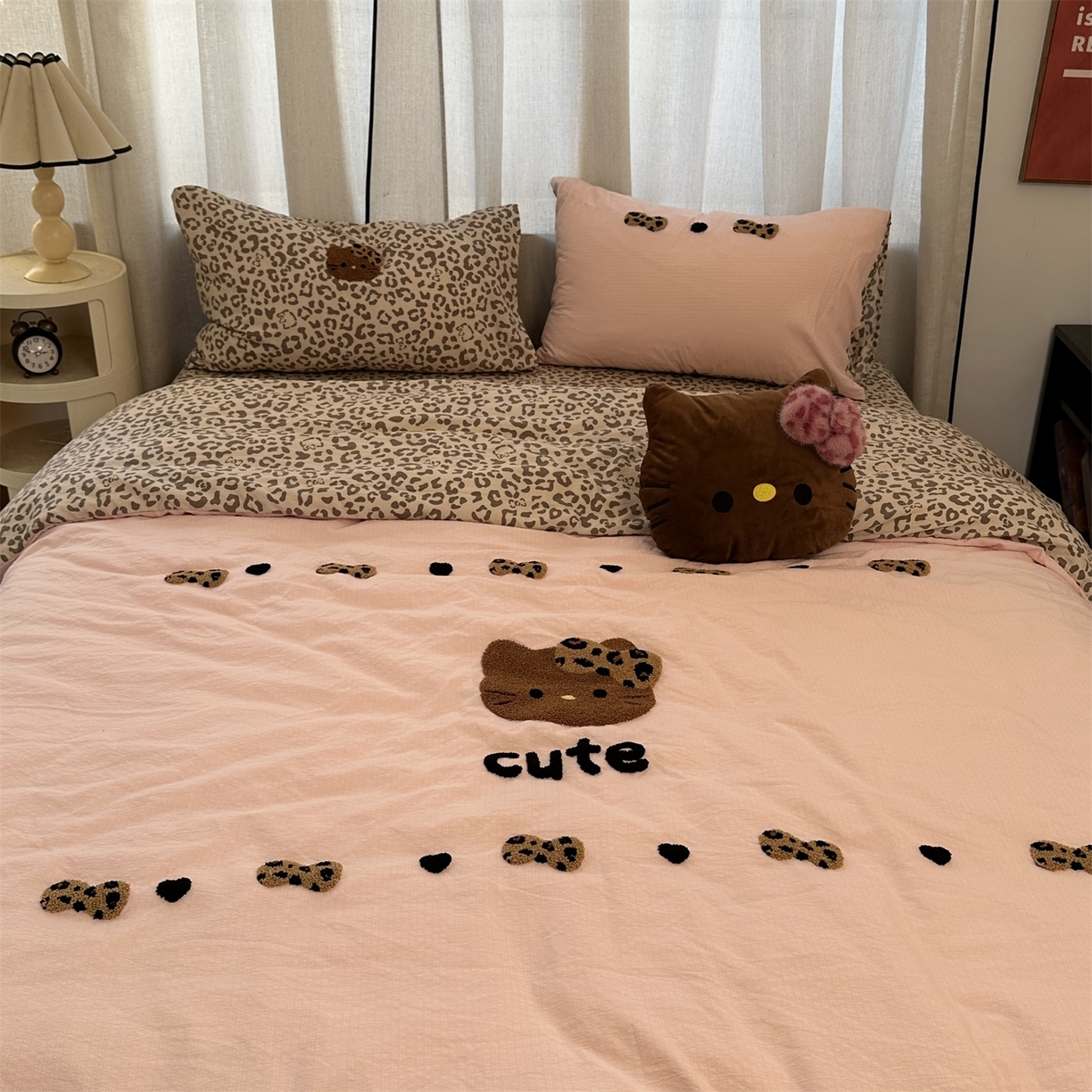 91家纺网 家纺一手货源 找家纺 （总）优色良品家纺 2025新款豹纹毛巾绣四件套