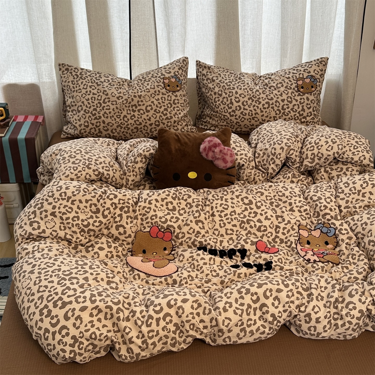 91家纺网 家纺一手货源 找家纺 （总）优色良品家纺 2025新款豹纹毛巾绣四件套