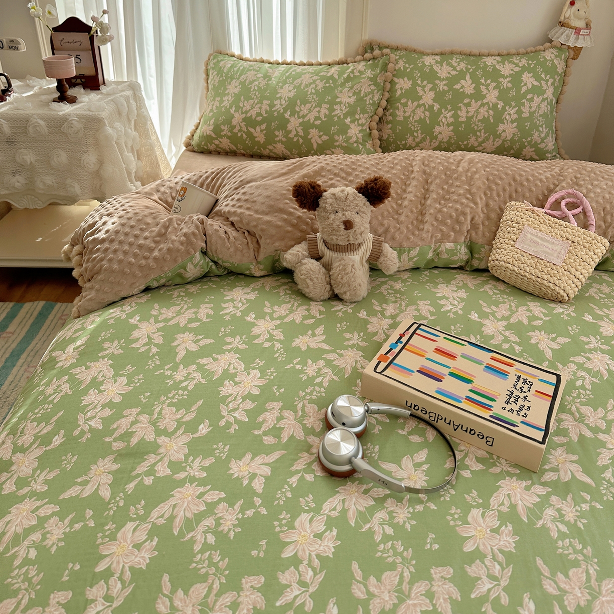 91家纺网 家纺一手货源 找家纺 Sweet dreams甜梦 2025新款双层纱豆豆绒棉加绒四件套 温婉话语