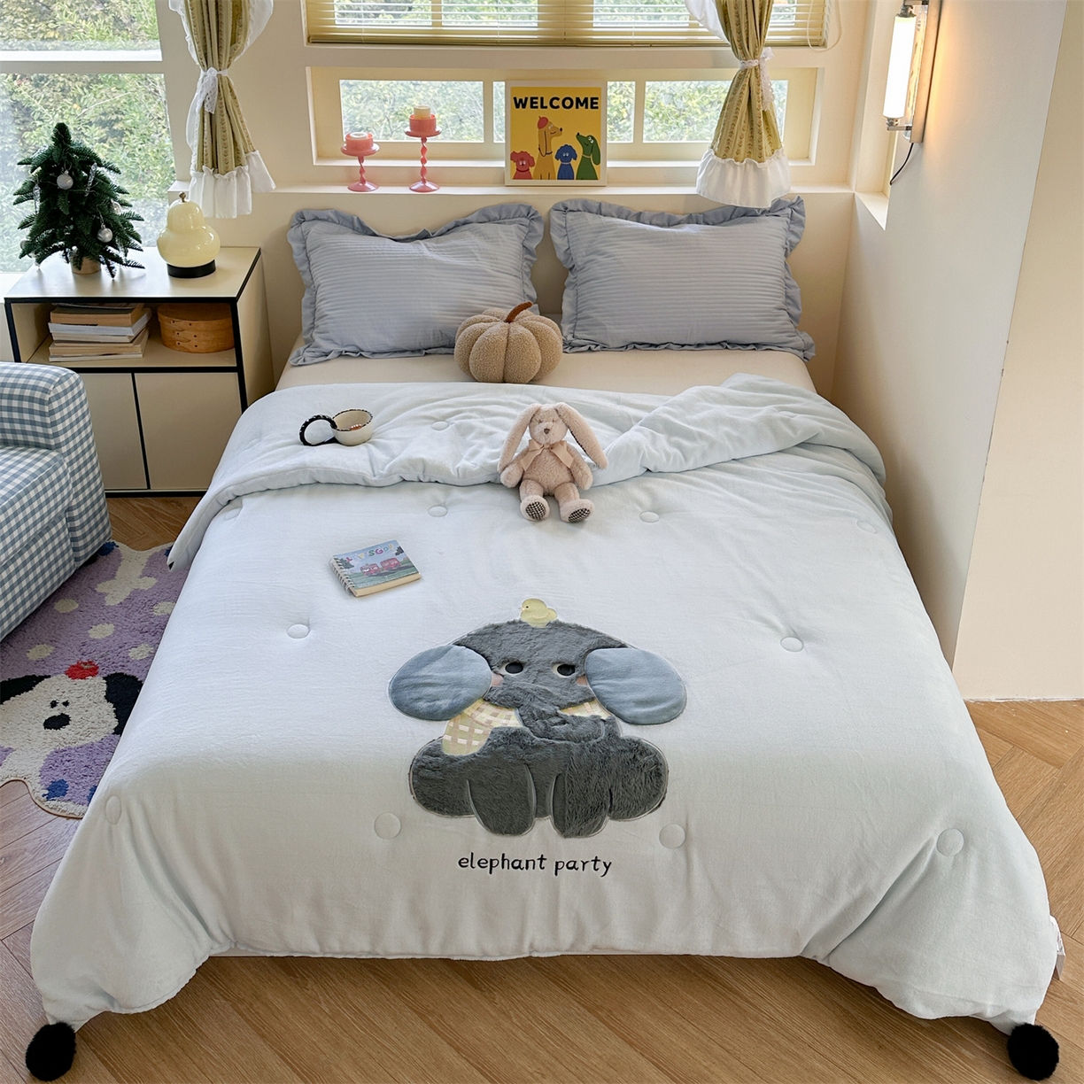 91家纺网 家纺一手货源 找家纺 暖生活 2025新款立体牛奶绒小毛球系列秋冬被被子被芯 小象和小鸡