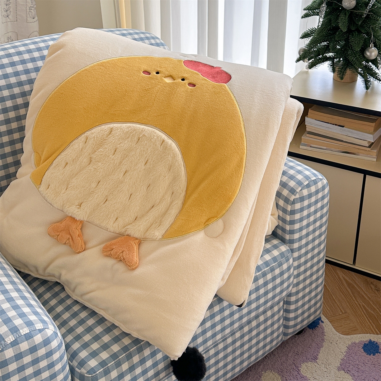 91家纺网 家纺一手货源 找家纺 暖生活 2025新款立体牛奶绒小毛球系列秋冬被被子被芯 小黄鸡