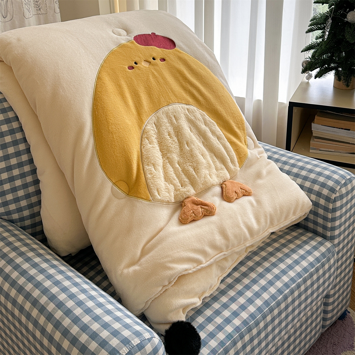 91家纺网 家纺一手货源 找家纺 暖生活 2025新款立体牛奶绒小毛球系列秋冬被被子被芯 小黄鸡