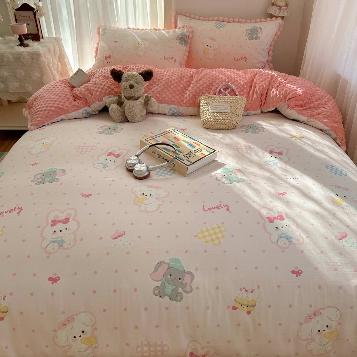 91家纺网 家纺一手货源 找家纺  Sweet dreams甜梦 2025新款A类双层纱豆豆绒棉加绒四件套 童趣王国