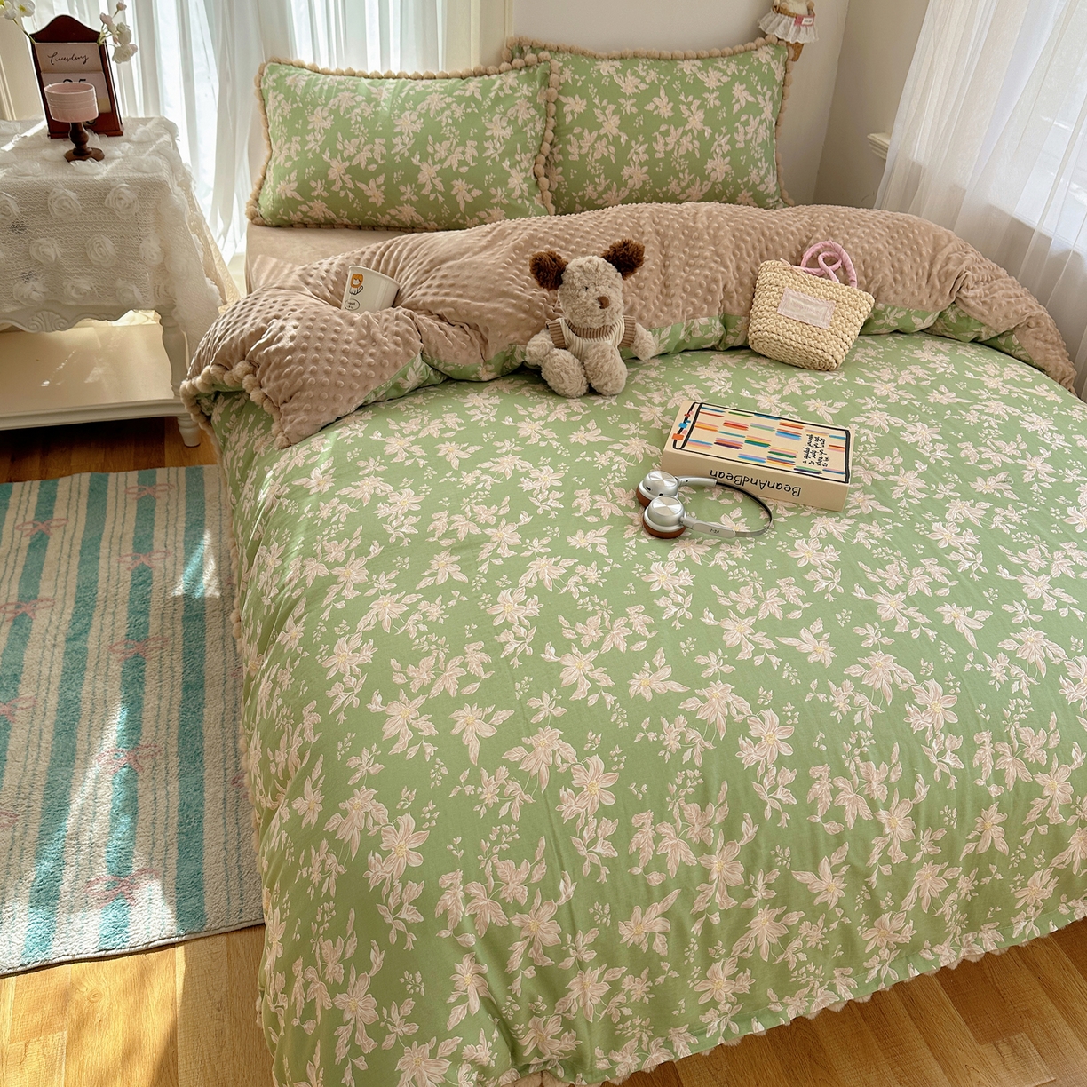 91家纺网 家纺一手货源 找家纺  Sweet dreams甜梦 2025新款A类双层纱豆豆绒棉加绒四件套 温婉话语