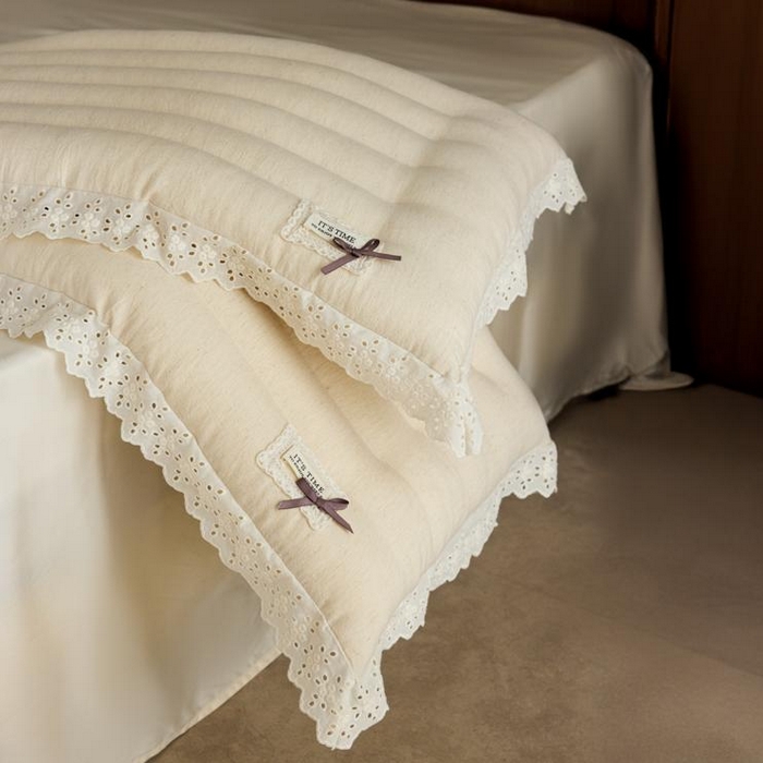 91家纺网 家纺一手货源 找家纺 （总）昕科 2025新款蕾丝花边棉麻定型低枕枕头枕芯