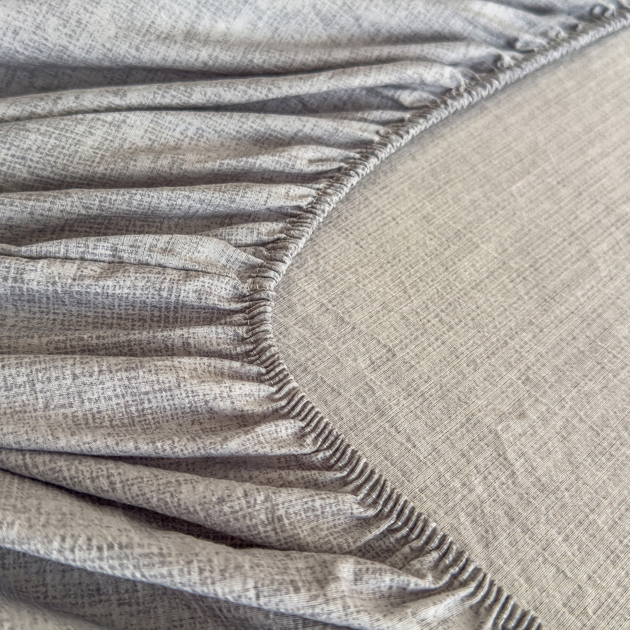 91家纺网 家纺一手货源 找家纺 灿哈家纺 2025新款纯色简约麻床笠单品床笠床笠单件单床笠 银灰