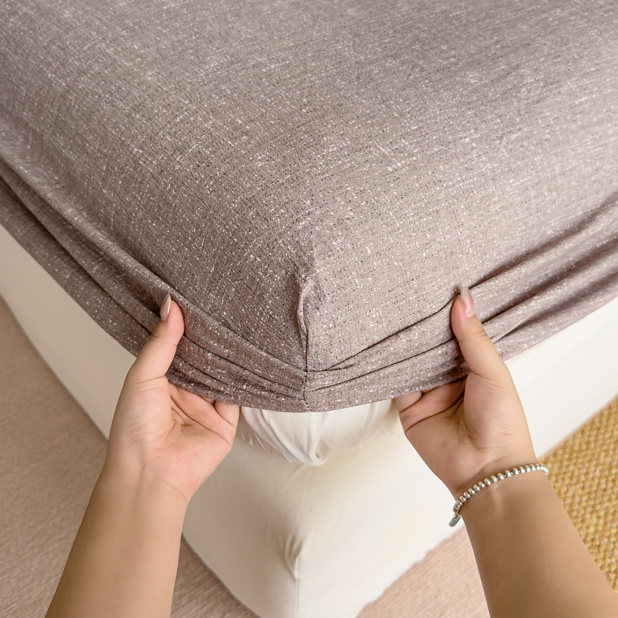 91家纺网 家纺一手货源 找家纺 灿哈家纺 2025新款纯色简约麻床笠单品床笠床笠单件单床笠 浅咖