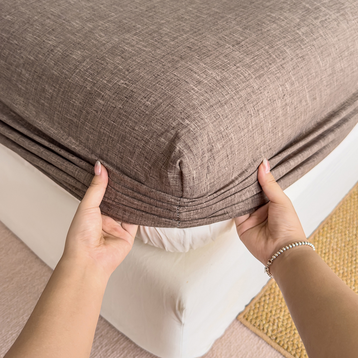 91家纺网 家纺一手货源 找家纺 灿哈家纺 2025新款纯色简约麻床笠单品床笠床笠单件单床笠 深咖