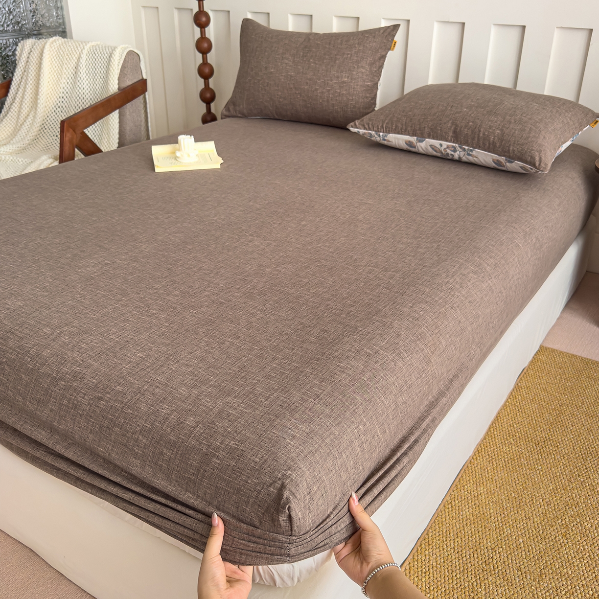 91家纺网 家纺一手货源 找家纺 灿哈家纺 2025新款纯色简约麻床笠单品床笠床笠单件单床笠 深咖