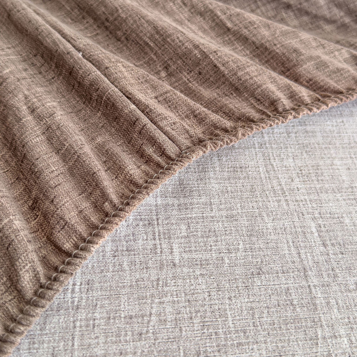 91家纺网 家纺一手货源 找家纺 灿哈家纺 2025新款纯色简约麻床笠单品床笠床笠单件单床笠 深咖