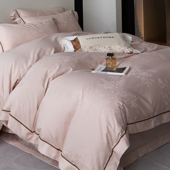 91家纺网 家纺一手货源 找家纺 琉宿家纺 2026新款长绒棉纯棉知性简雅肌理浮雕提花长绒棉四件套 宁静花开（玉）