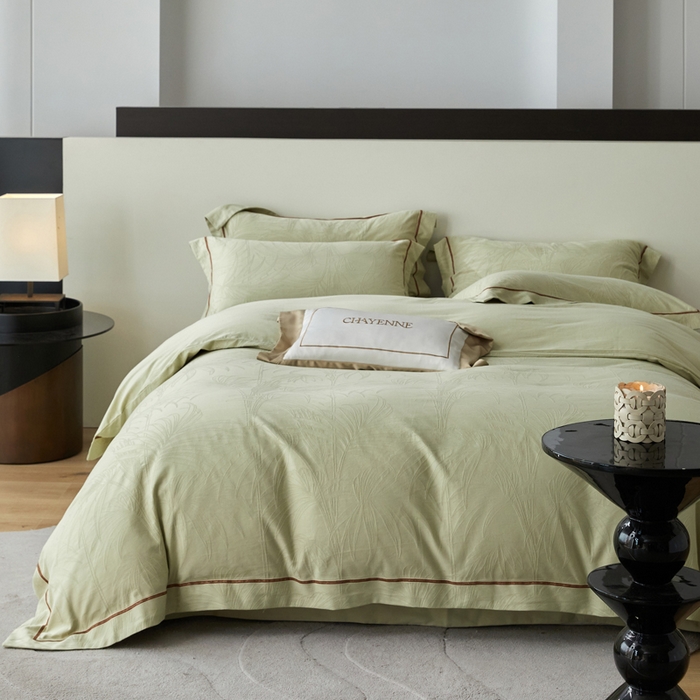 91家纺网 家纺一手货源 找家纺 琉宿家纺 2026新款长绒棉纯棉知性简雅肌理浮雕提花长绒棉四件套 绽放（绿）