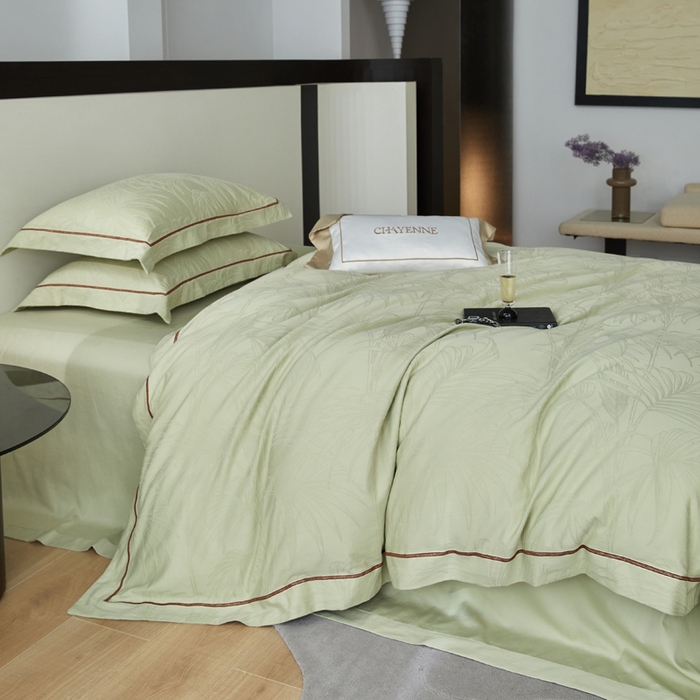 91家纺网 家纺一手货源 找家纺 琉宿家纺 2026新款长绒棉纯棉知性简雅肌理浮雕提花长绒棉四件套 绽放（绿）