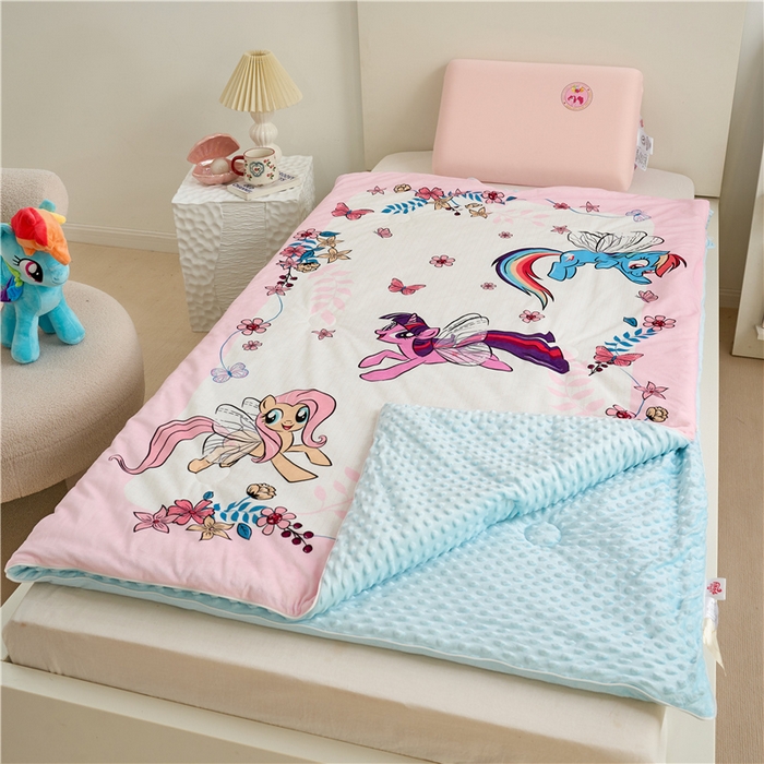 91家纺网 家纺一手货源 找家纺 百利卡通（原迪士尼家纺） 2025新款小马宝莉防踢被 花蝶秘境