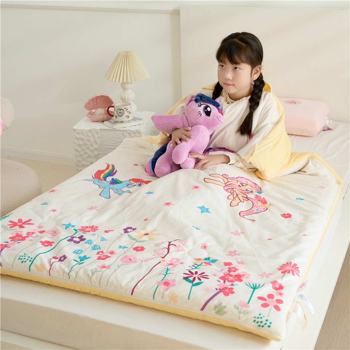 91家纺网 家纺一手货源 找家纺 百利卡通（原迪士尼家纺） 2025新款小马宝莉防踢被 花海奇趣