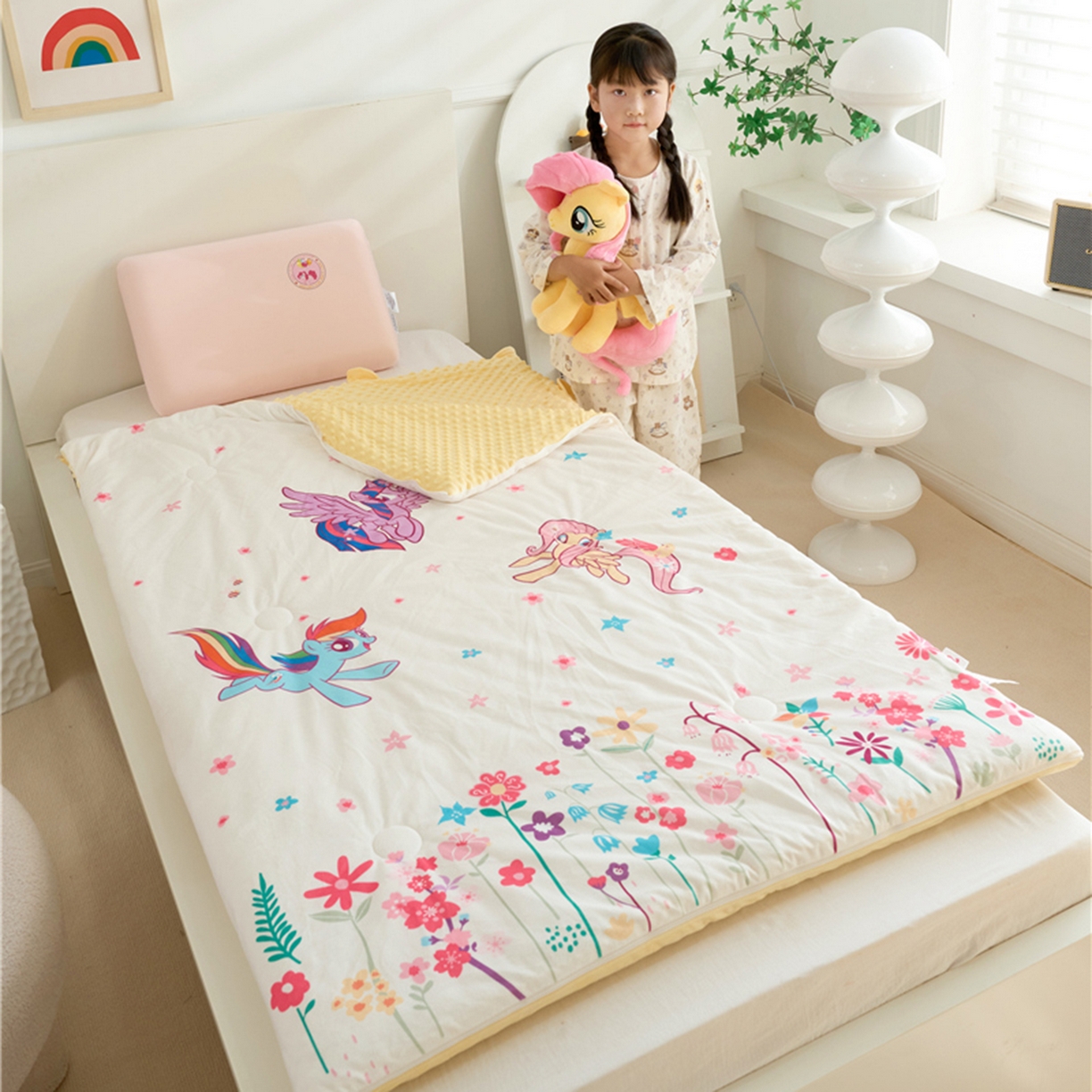 91家纺网 家纺一手货源 找家纺 百利卡通（原迪士尼家纺） 2025新款小马宝莉防踢被 花海奇趣