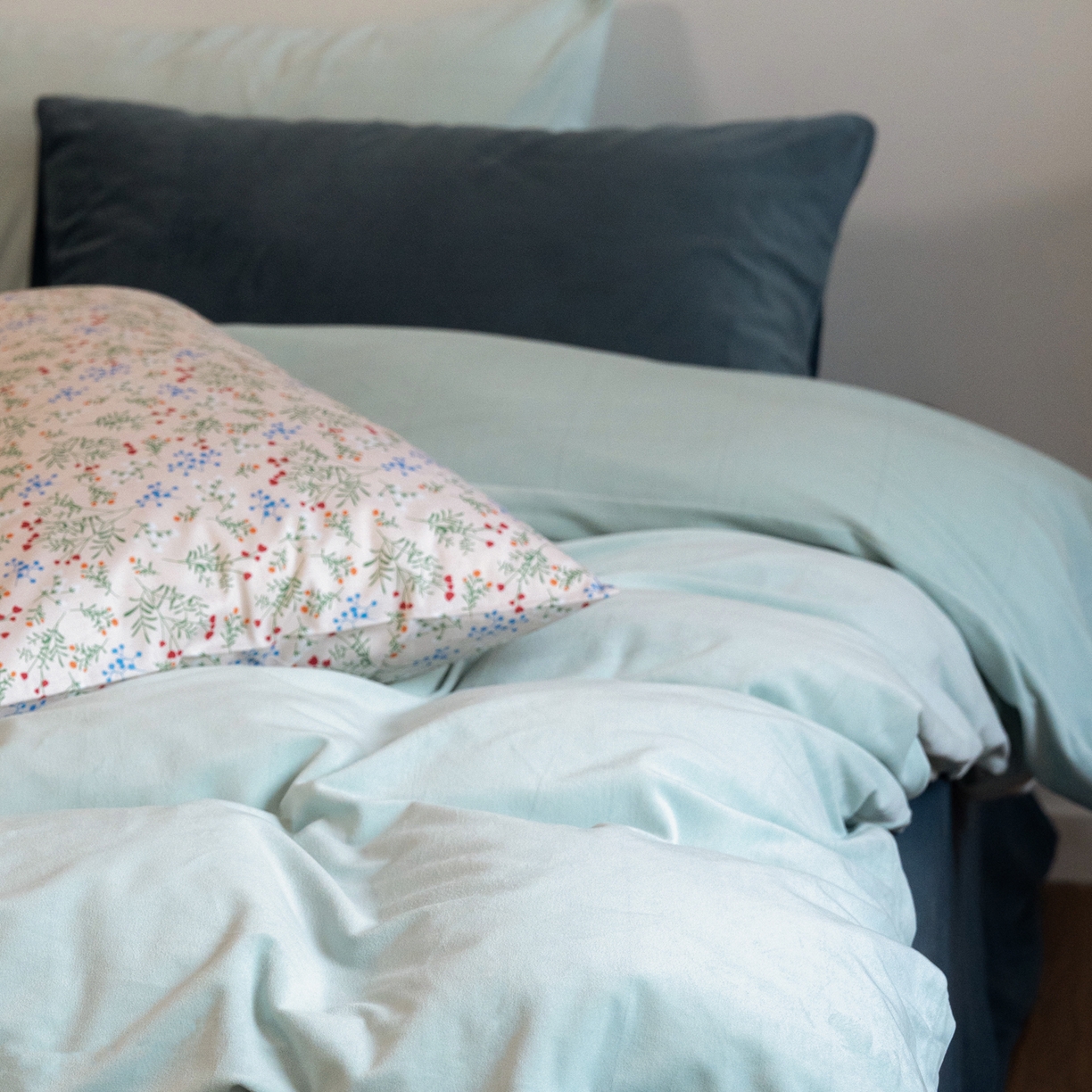 91家纺网 家纺一手货源 找家纺 （总）例外 2025新款高克重天鹅绒四件套-时光里