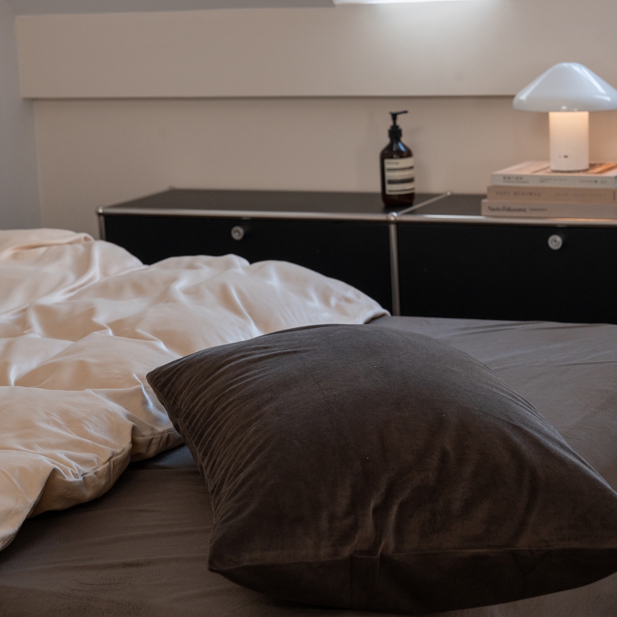 91家纺网 家纺一手货源 找家纺 例外 2025新款高克重天鹅绒四件套-时光里 时光里-奶茶