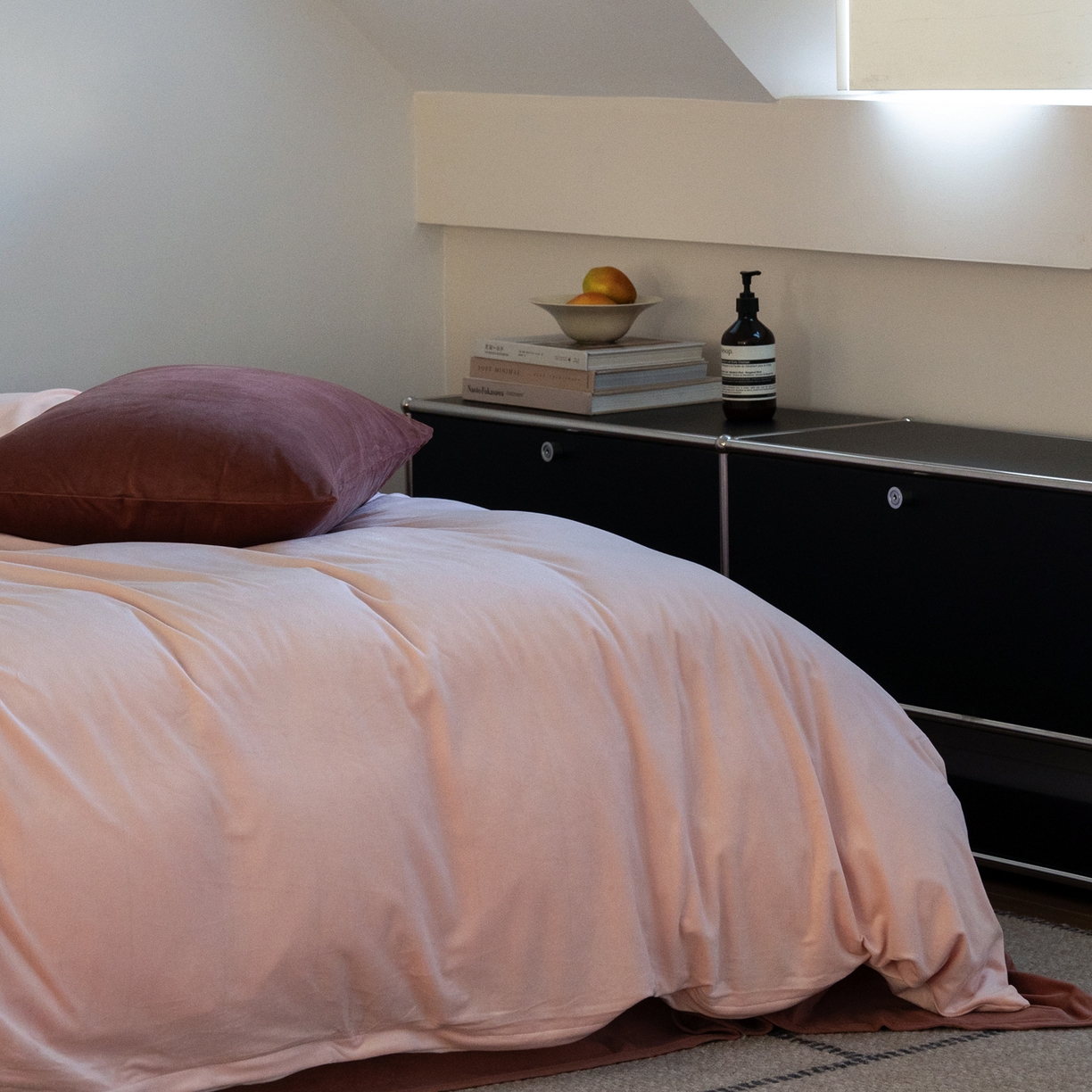 91家纺网 家纺一手货源 找家纺 例外 2025新款高克重天鹅绒四件套-时光里 时光里-玉粉