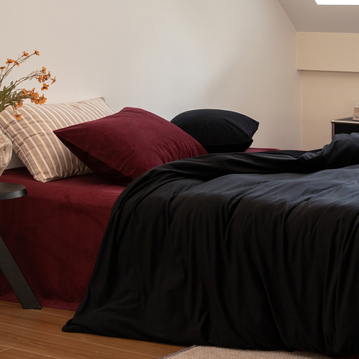 91家纺网 家纺一手货源 找家纺 例外 2025新款高克重天鹅绒四件套-时光里 时光里-黑