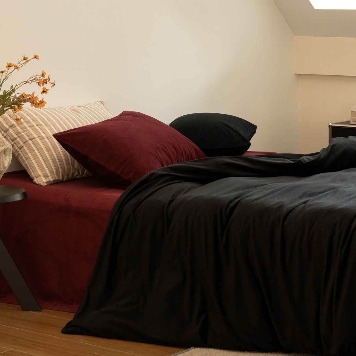 91家纺网 家纺一手货源 找家纺 例外 2025新款高克重天鹅绒四件套-时光里 时光里-黑