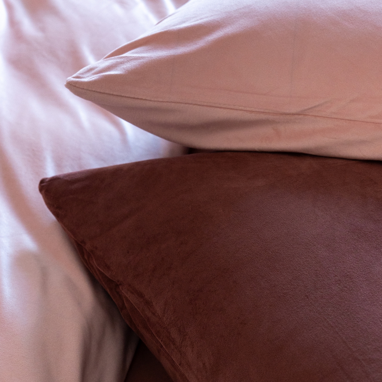 91家纺网 家纺一手货源 找家纺 例外 2025新款高克重天鹅绒四件套-时光里 时光里-玉粉