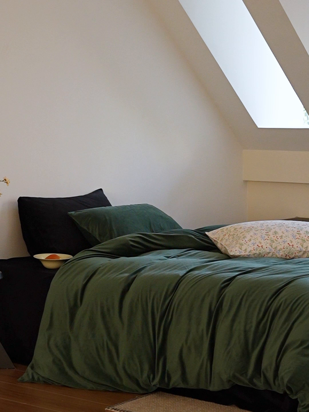 91家纺网 家纺一手货源 找家纺 例外 2025新款高克重天鹅绒四件套-时光里 时光里-墨绿