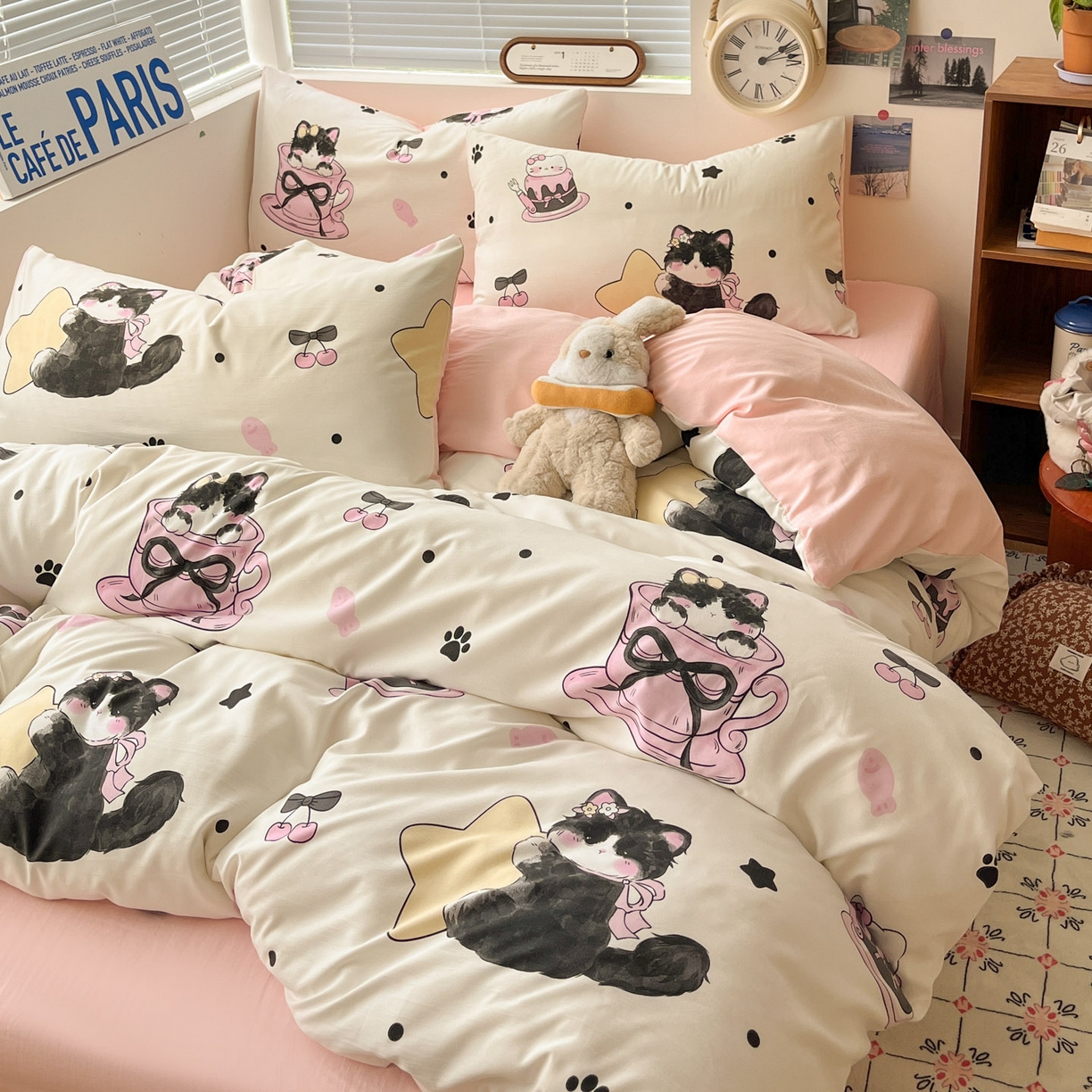 91家纺网 家纺一手货源 找家纺 优承佳生活馆 2026新款洛丽塔风水洗印花四件套学生三件套单被套系列 茶杯猫猫