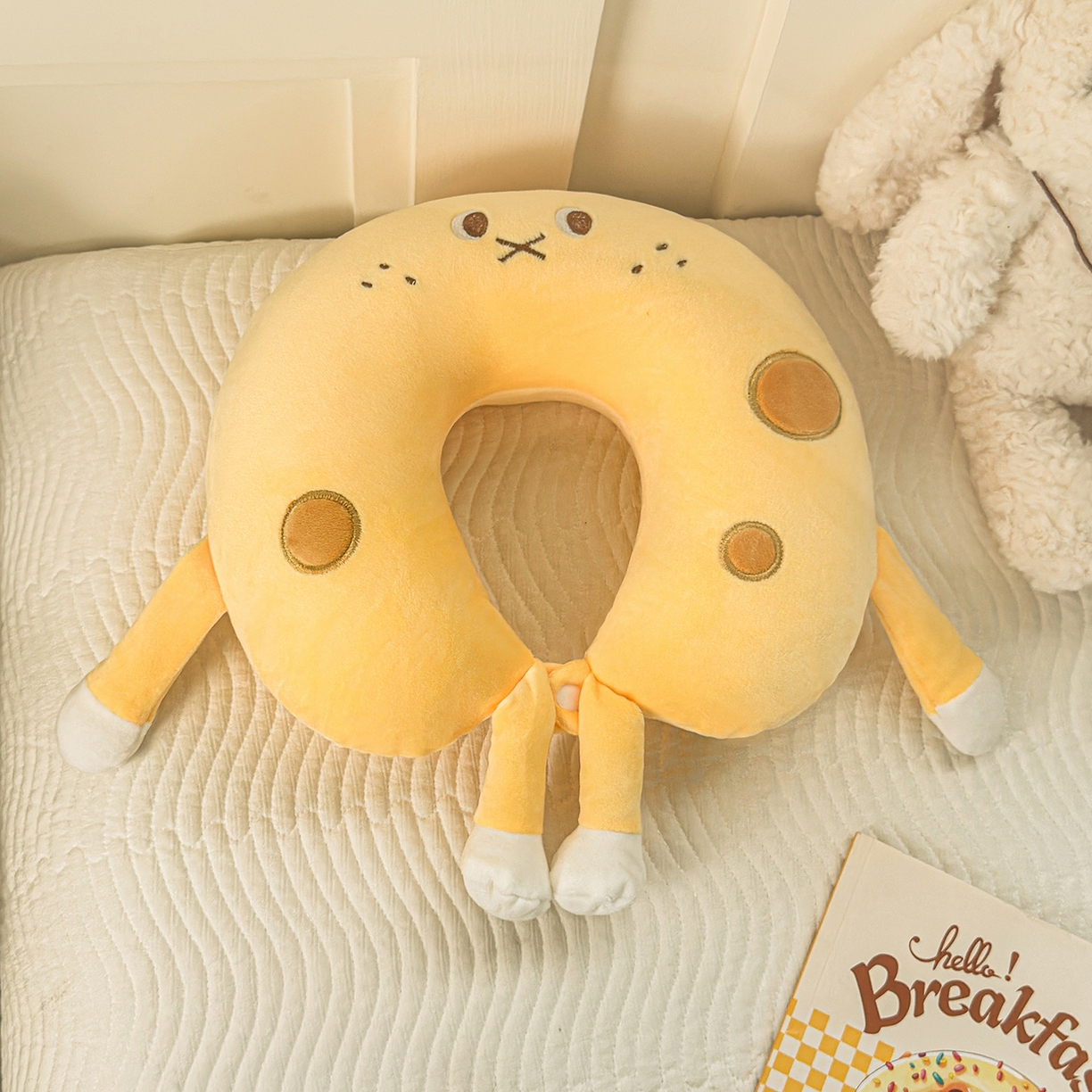 91家纺网 家纺一手货源 找家纺 云熙枕业 2025新款婴儿绒U型记忆棉便携午睡护颈枕枕头枕芯 卡通U型枕-黄色