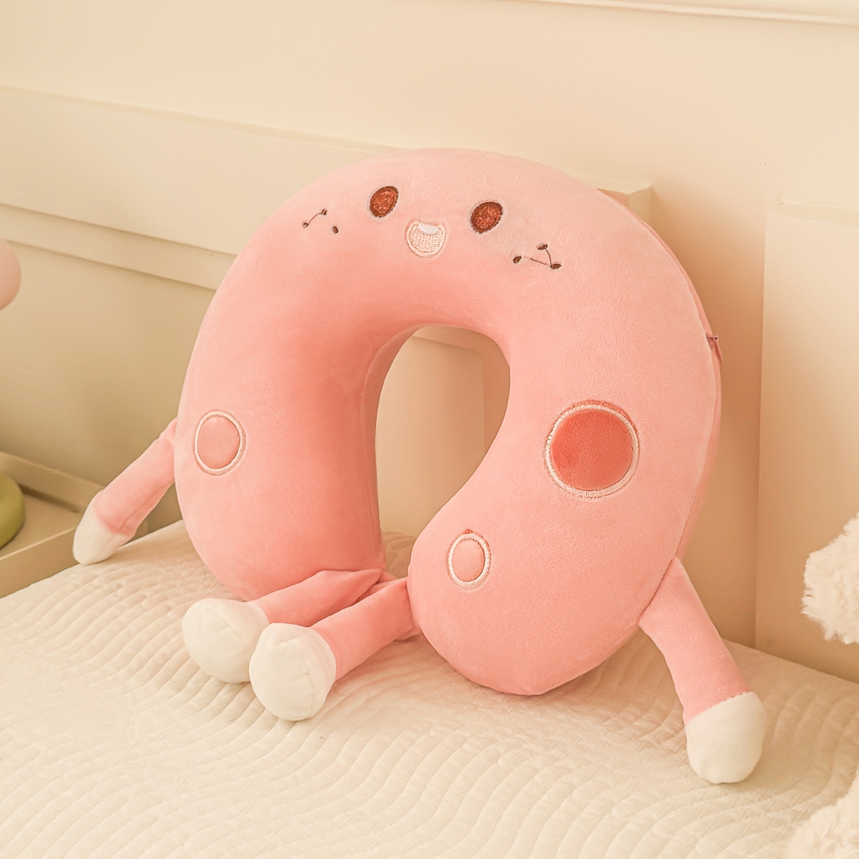 云熙枕业 2025新款婴儿绒U型记忆棉便携午睡护颈枕枕头枕芯 卡通U型枕-粉色