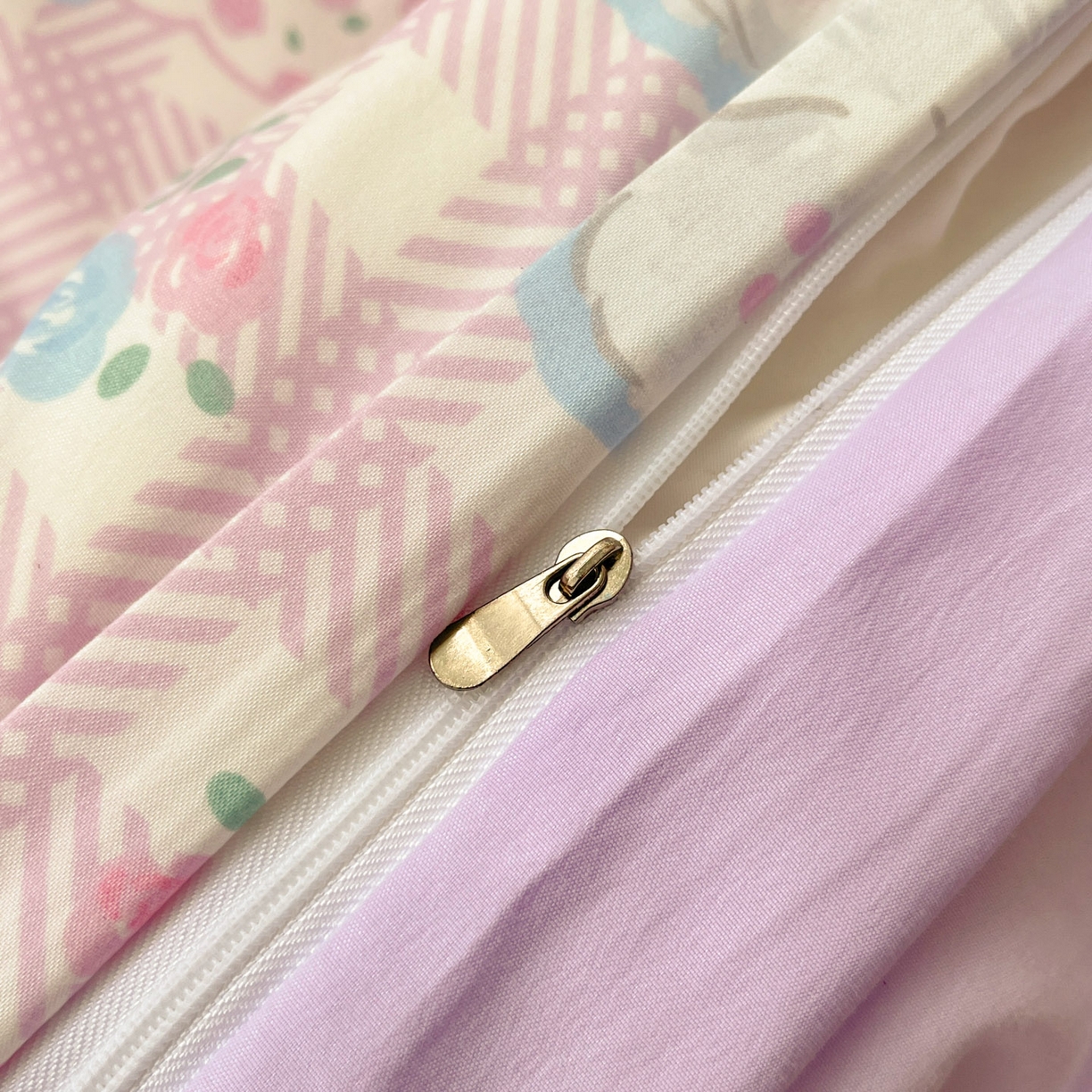 91家纺网 家纺一手货源 找家纺 优承佳生活馆 2026新款洛丽塔风水洗印花四件套学生三件套单被套系列 卖乖崽崽