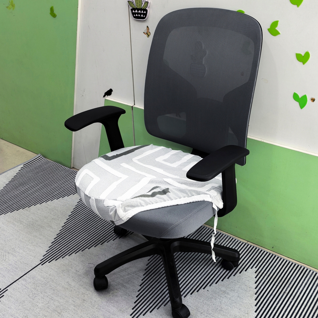 91家纺网 家纺一手货源 找家纺 壹零特色家纺 2025新款剪绒提花单独坐垫套 九章灰