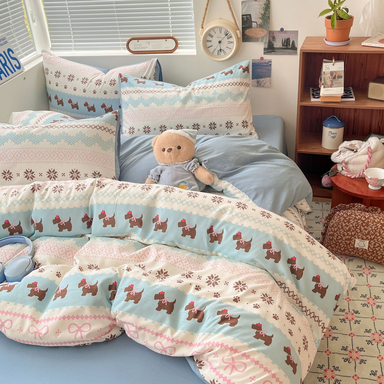 91家纺网 家纺一手货源 找家纺 优承佳生活馆 2026新款洛丽塔风水洗印花四件套学生三件套单被套系列 排队汪汪