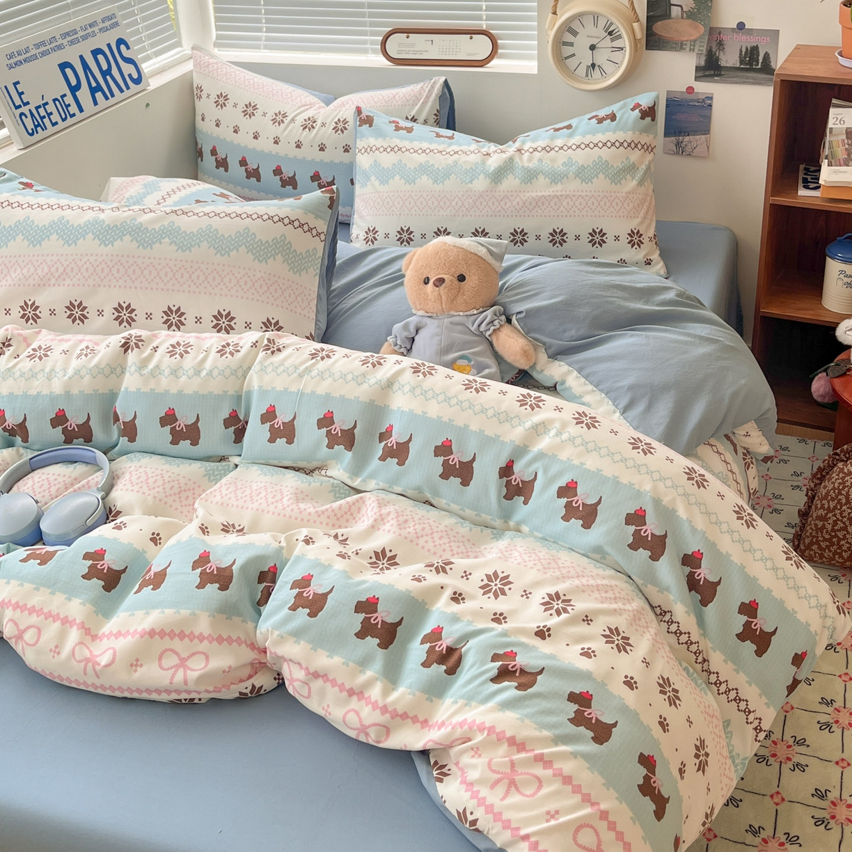 91家纺网 家纺一手货源 找家纺 优承佳生活馆 2026新款洛丽塔风水洗印花四件套学生三件套单被套系列 排队汪汪