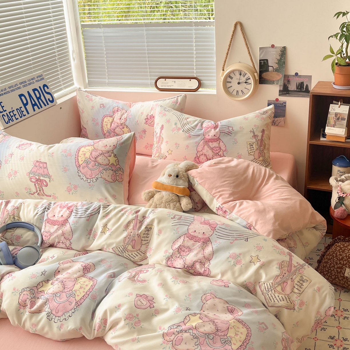 91家纺网 家纺一手货源 找家纺 优承佳生活馆 2026新款洛丽塔风水洗印花四件套学生三件套单被套系列 休闲小熊
