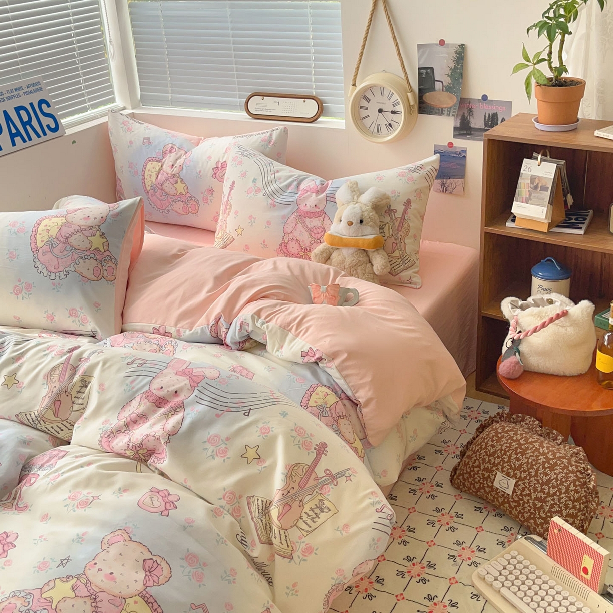 91家纺网 家纺一手货源 找家纺 优承佳生活馆 2026新款洛丽塔风水洗印花四件套学生三件套单被套系列 休闲小熊