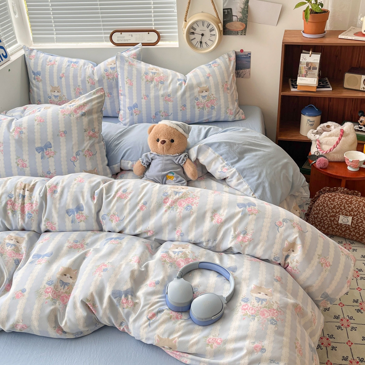 91家纺网 家纺一手货源 找家纺 优承佳生活馆 2026新款洛丽塔风水洗印花四件套学生三件套单被套系列 优雅小猫