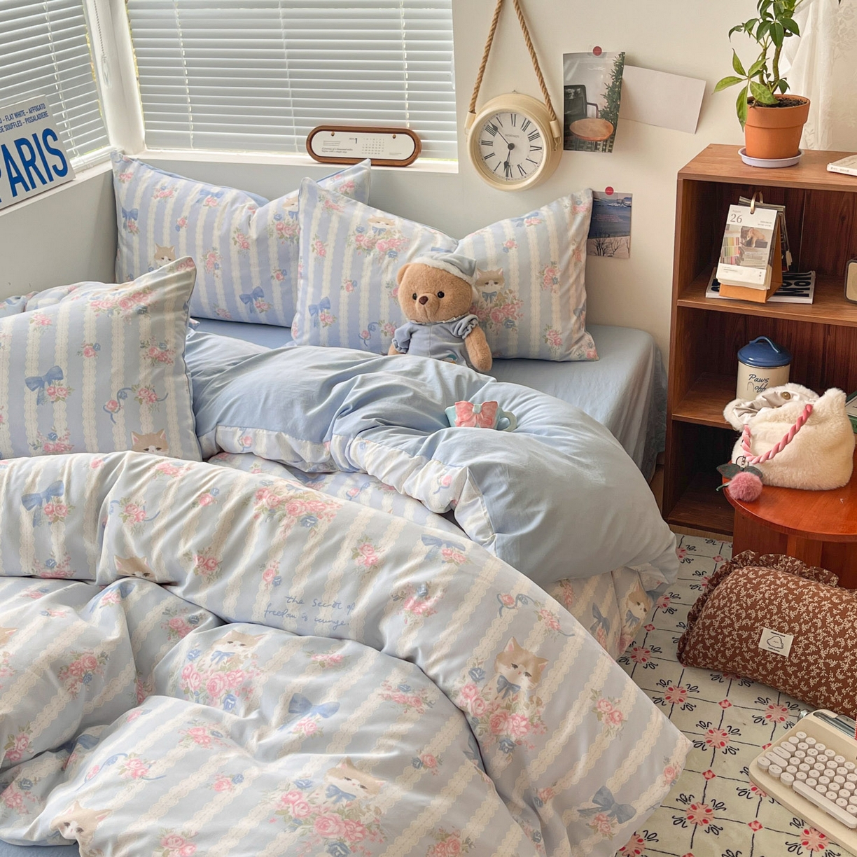 91家纺网 家纺一手货源 找家纺 优承佳生活馆 2026新款洛丽塔风水洗印花四件套学生三件套单被套系列 优雅小猫