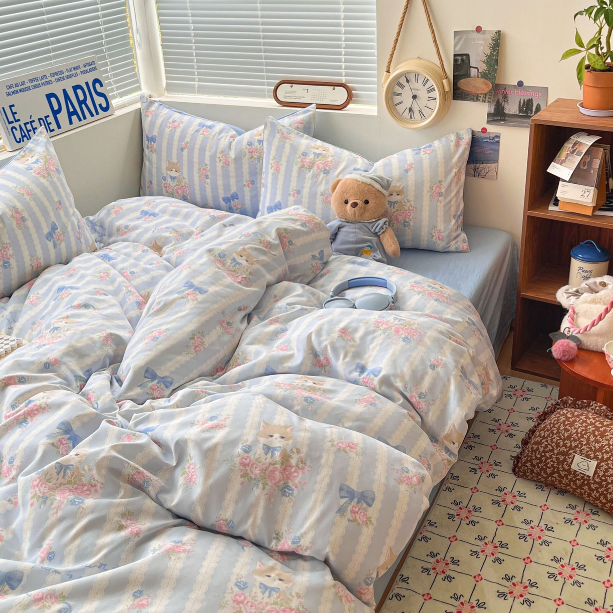 91家纺网 家纺一手货源 找家纺 优承佳生活馆 2026新款洛丽塔风水洗印花四件套学生三件套单被套系列 优雅小猫