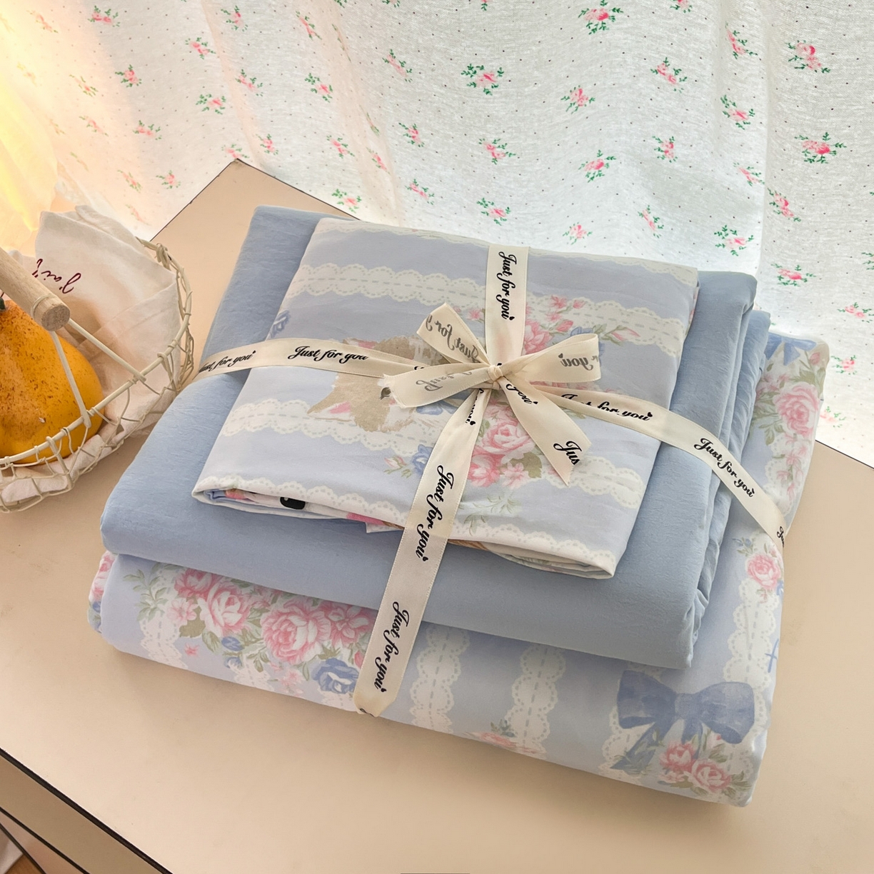 91家纺网 家纺一手货源 找家纺 优承佳生活馆 2026新款洛丽塔风水洗印花四件套学生三件套单被套系列 优雅小猫