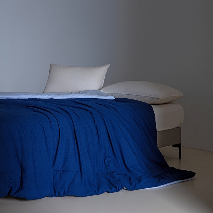 91家纺网 家纺一手货源 找家纺 （总）卡芙芯类馆 2025新款深睡蓝二合一控温被子母被 被子被芯