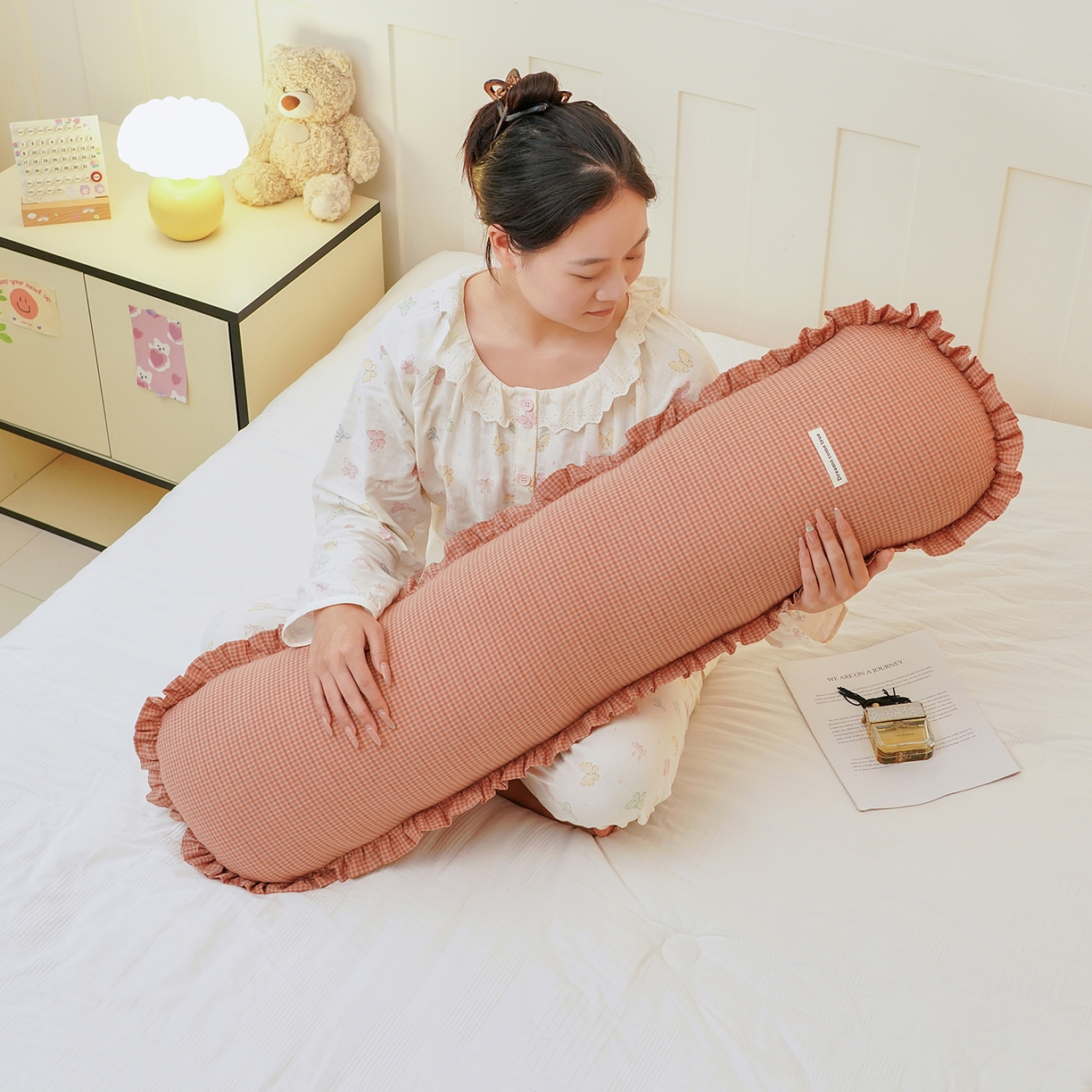 蔻眠 全棉花边款长抱枕枕夹腿抱枕长枕芯孕妇抱枕枕头 花边抱枕-橙色