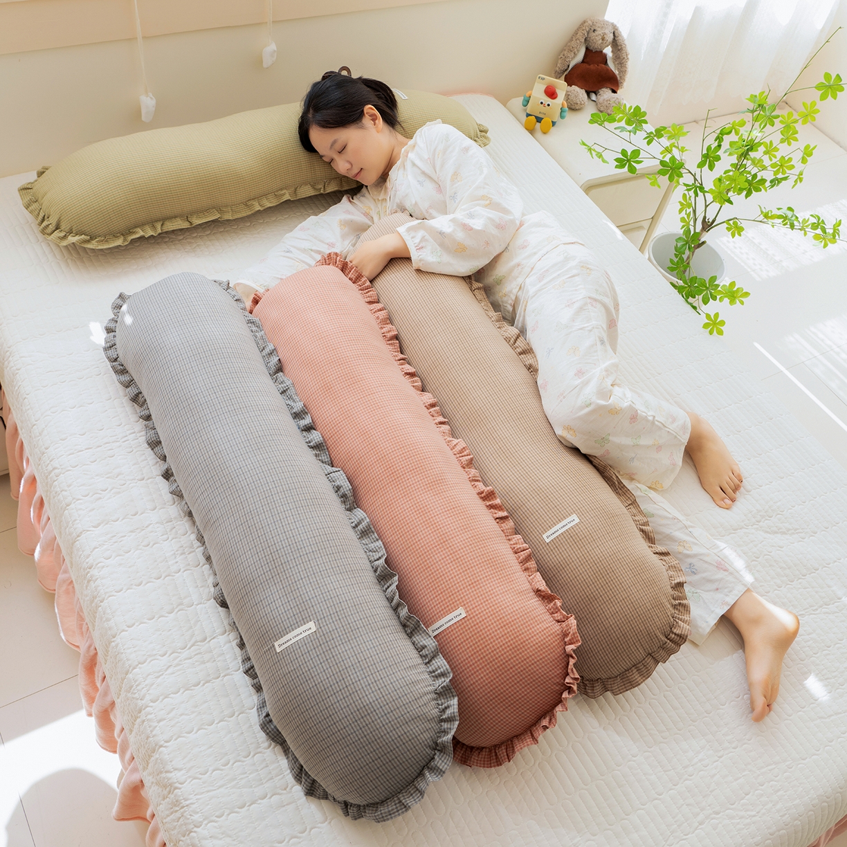 91家纺网 家纺一手货源 找家纺 蔻眠 婴儿棉印花长条抱枕夹腿抱枕靠枕芯枕头 长条抱枕-蓝色兔子小熊 120cm