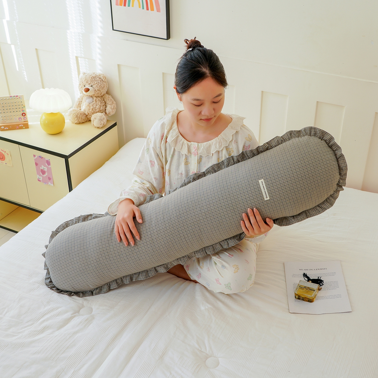 91家纺网 家纺一手货源 找家纺 （总）蔻眠 全棉花边款长抱枕枕夹腿抱枕长枕芯孕妇抱枕枕头